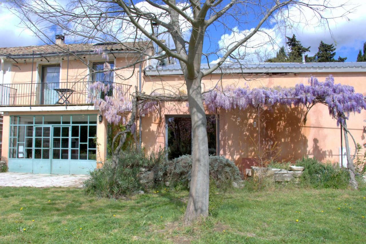 Hotel Mas Du Petit Claux Barbentane Exterior foto